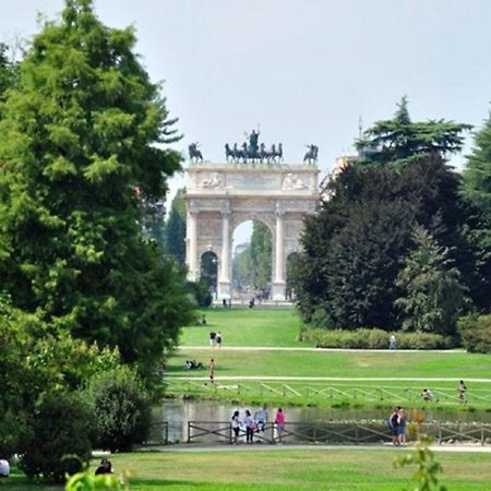 Sempione Apartment Milano Esterno foto